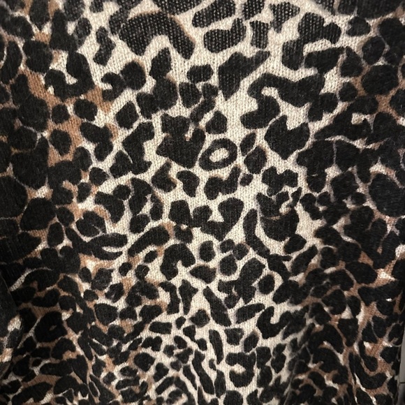 360CASHMERE XS Frankie cheetah oversized cashmere soft luxurious fine sweater - Picture 11 of 12